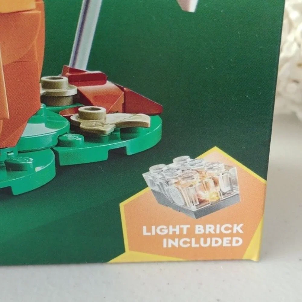 Lego Creator 40697 Halloween Pumpkin with Light Brick! 254 pc.